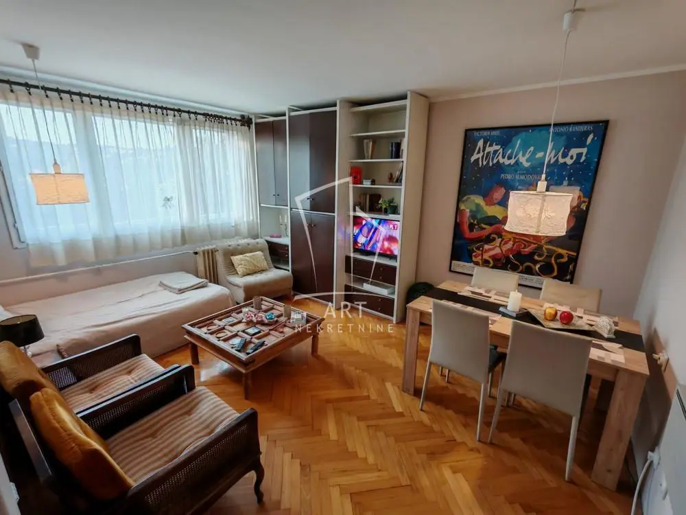 Beograd Rakovica Jednoiposoban stanovi 450 evra 