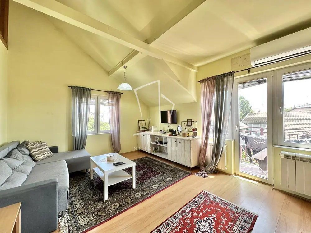 Trosoban stanovi Zemun Altina 164000 evra 