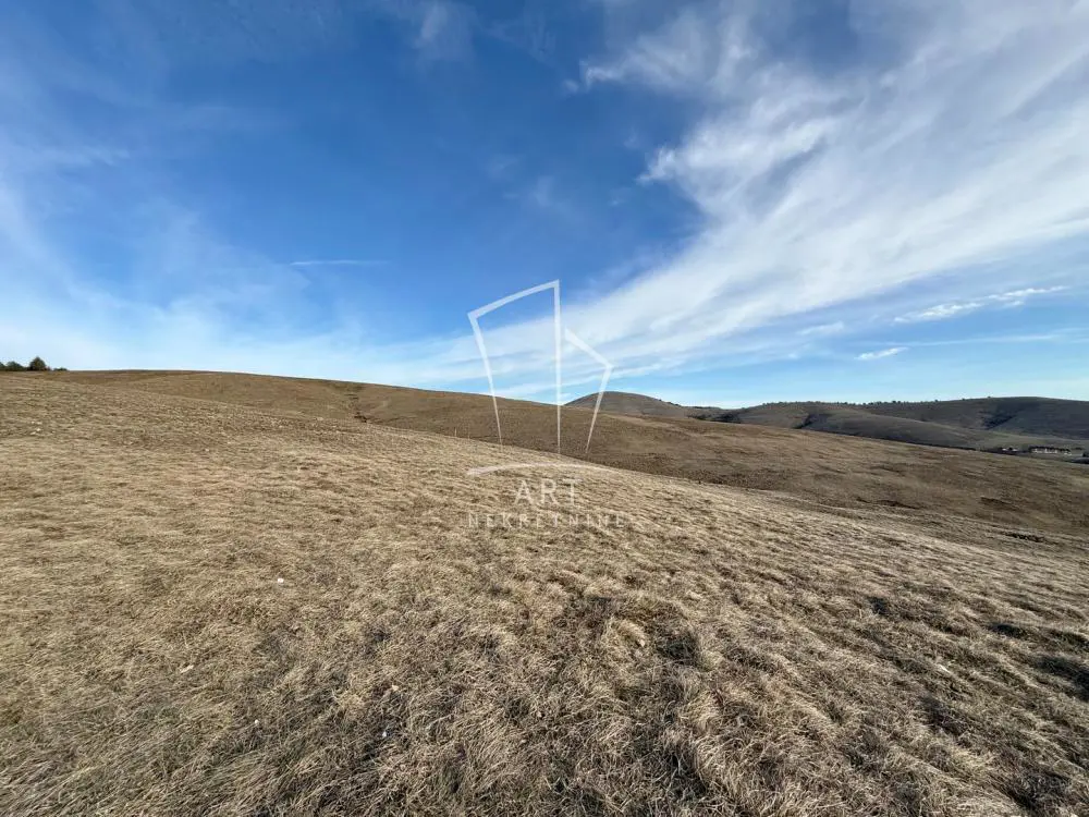 plac Zlatibor Rudine 42000 evra 