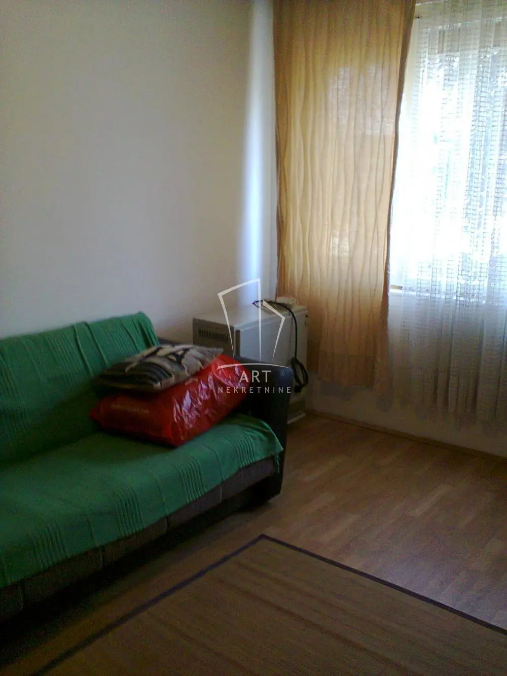 Garsonjera stanovi Čukarica Banovo brdo 92000 evra 