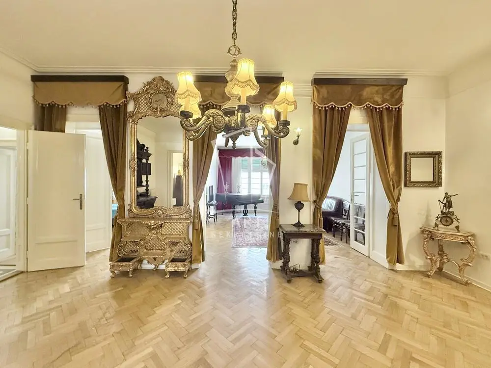 Beograd Stari Grad Četvorosoban stanovi 480000 evra 