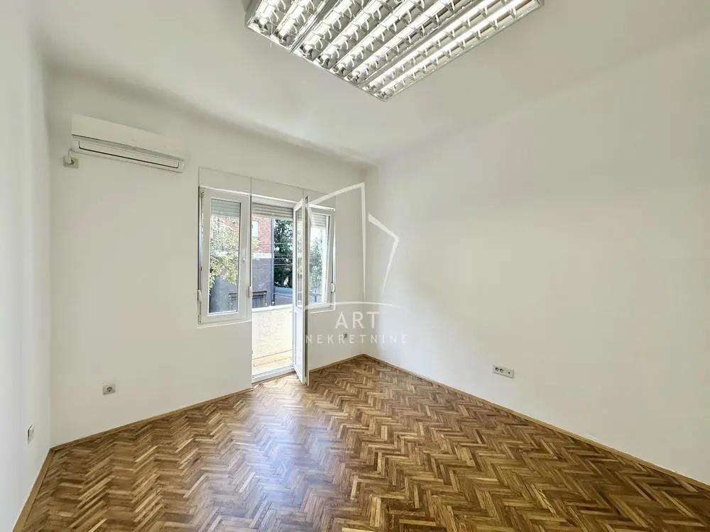 Beograd Vračar Dvosoban stanovi 210000 evra 