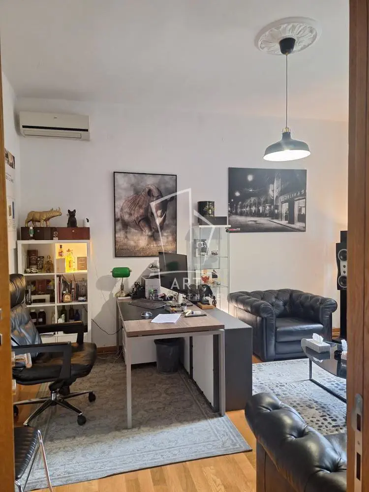 poslovni prostor Čukarica Banovo brdo 800 evra 