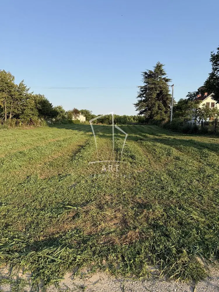 plac SREMSKI OKRUG Pere Radinovića 