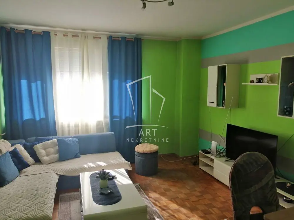 Beograd Zemun Dvosoban stanovi 600 evra 