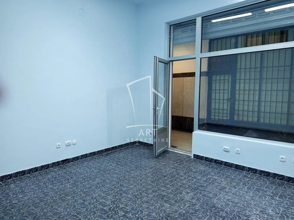 poslovni prostor Stari Grad Centar i Terazije 600 evra 