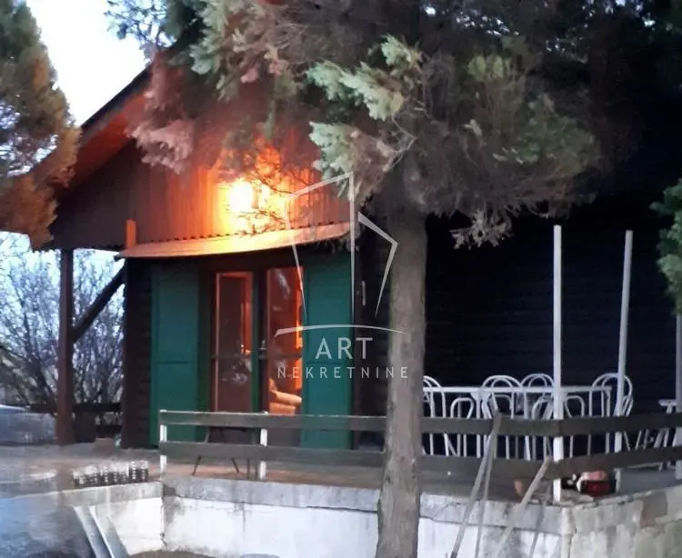 Beograd Sopot kuće 64000 evra 