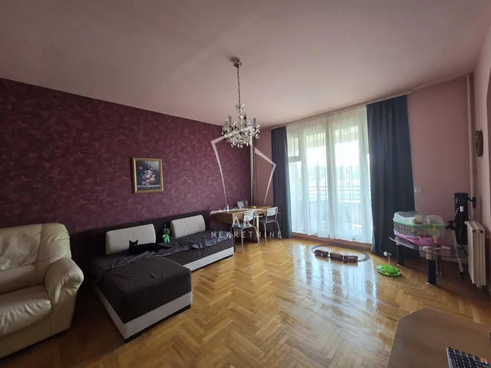 Trosoban stanovi Novi Beograd Novi Merkatora (blok 29 30 33) 300000 evra 