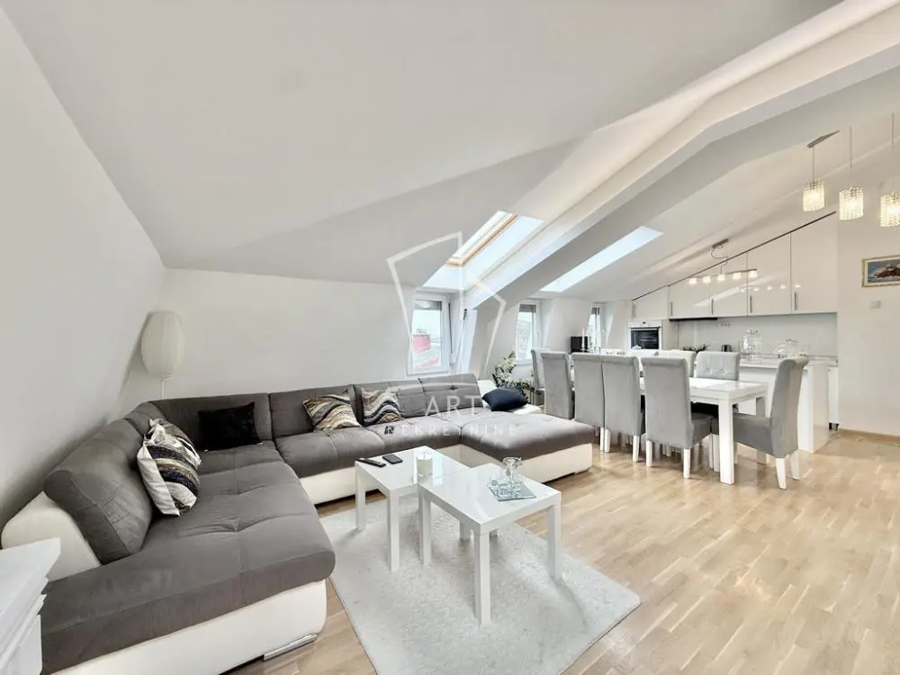 Trosoban stanovi Zemun Zemun Donji grad 260000 evra 
