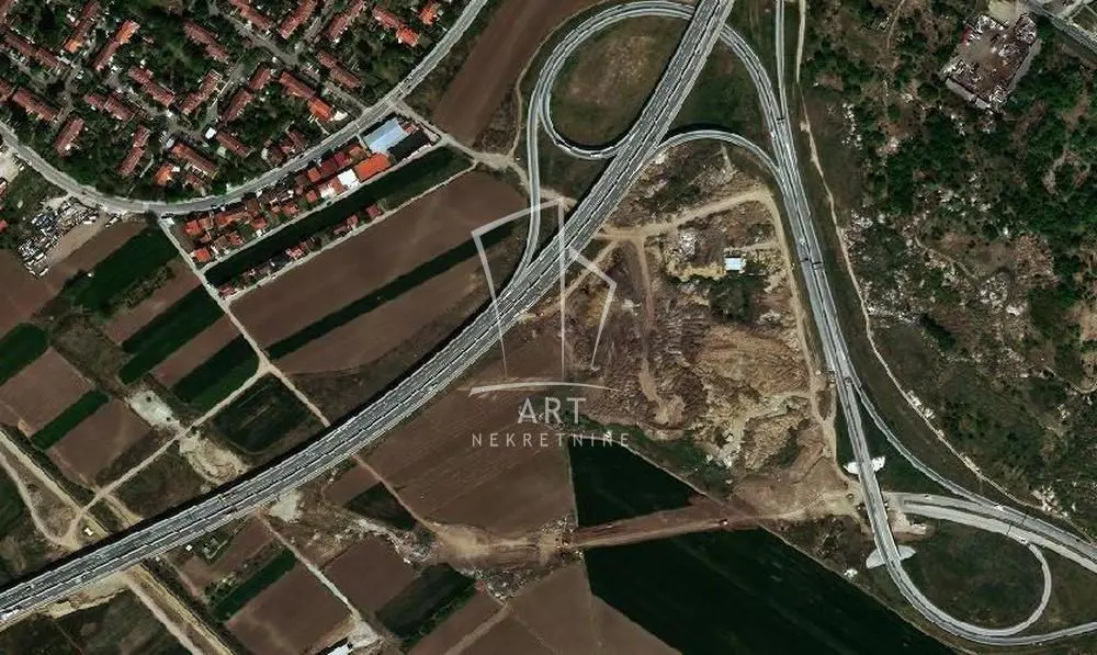 plac Zemun Batajnica 1300000 evra 