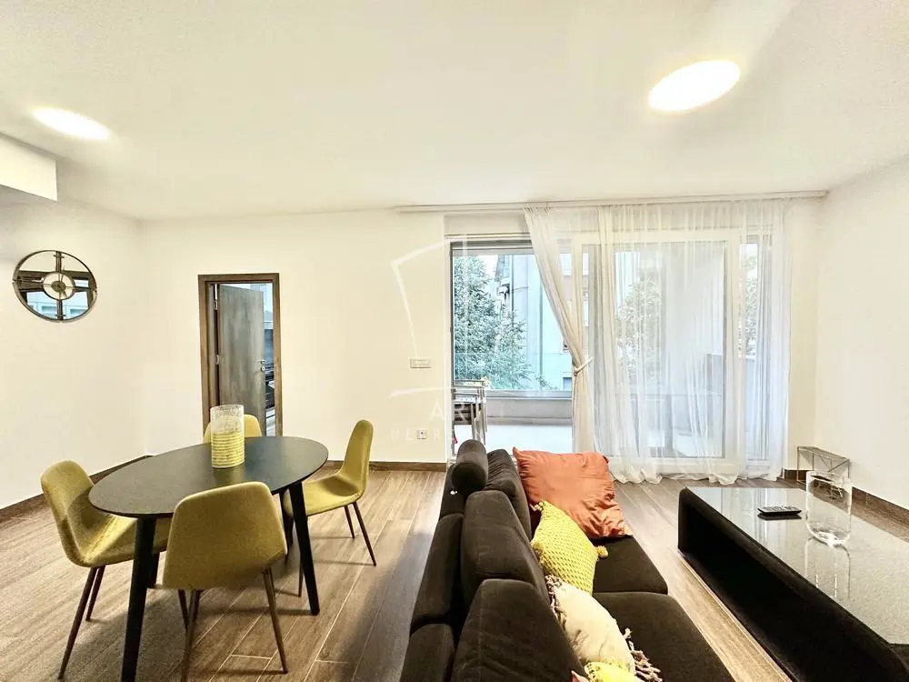 Trosoban stanovi Zvezdara Vukov spomenik 1150 evra