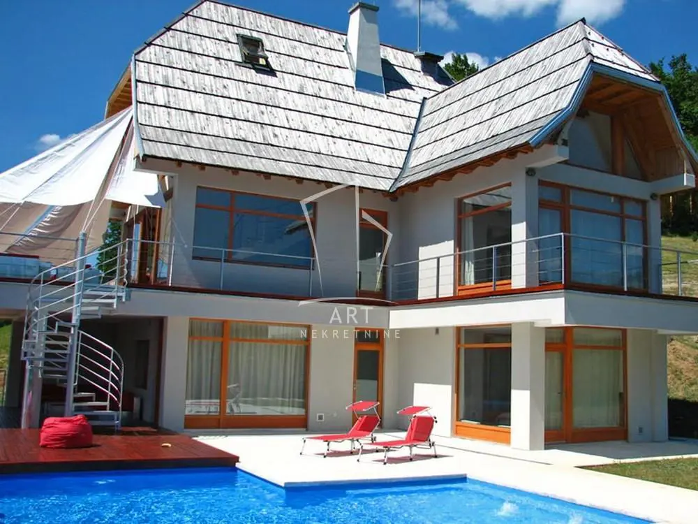 kuće Bajina Bašta širi centar 413900 evra 