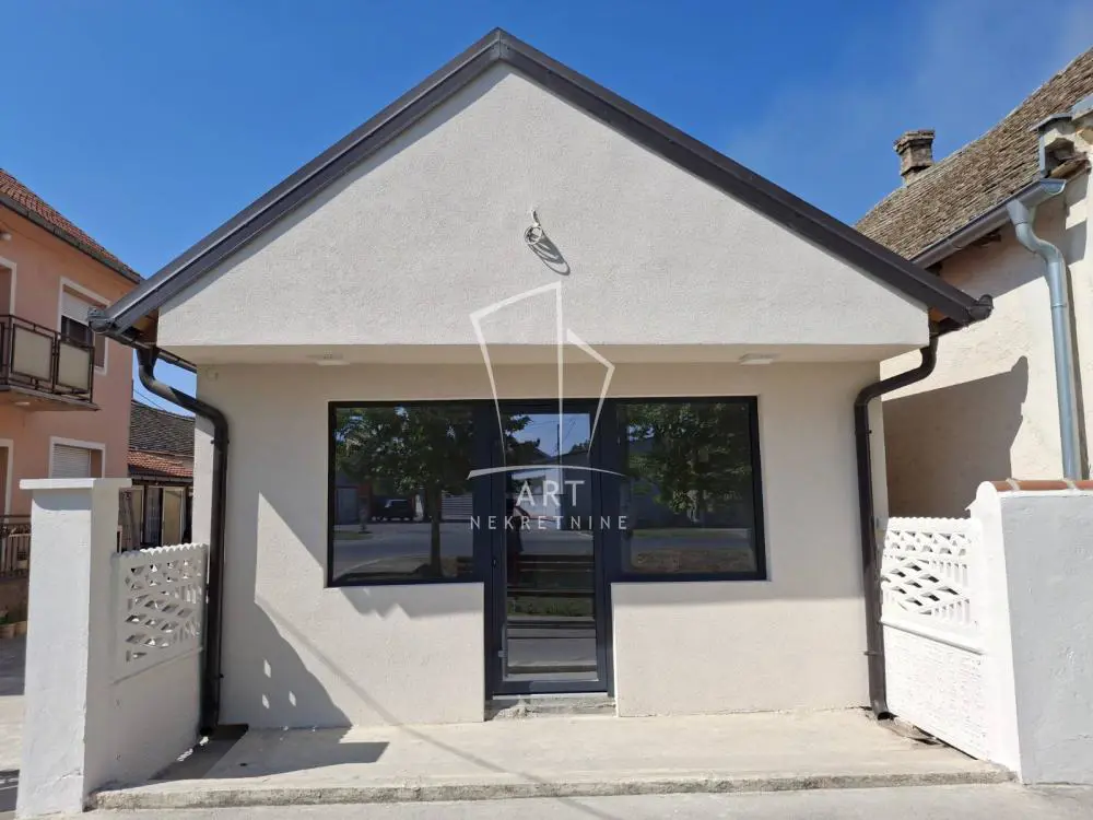 poslovni prostor Zemun Ugrinovci 350 evra