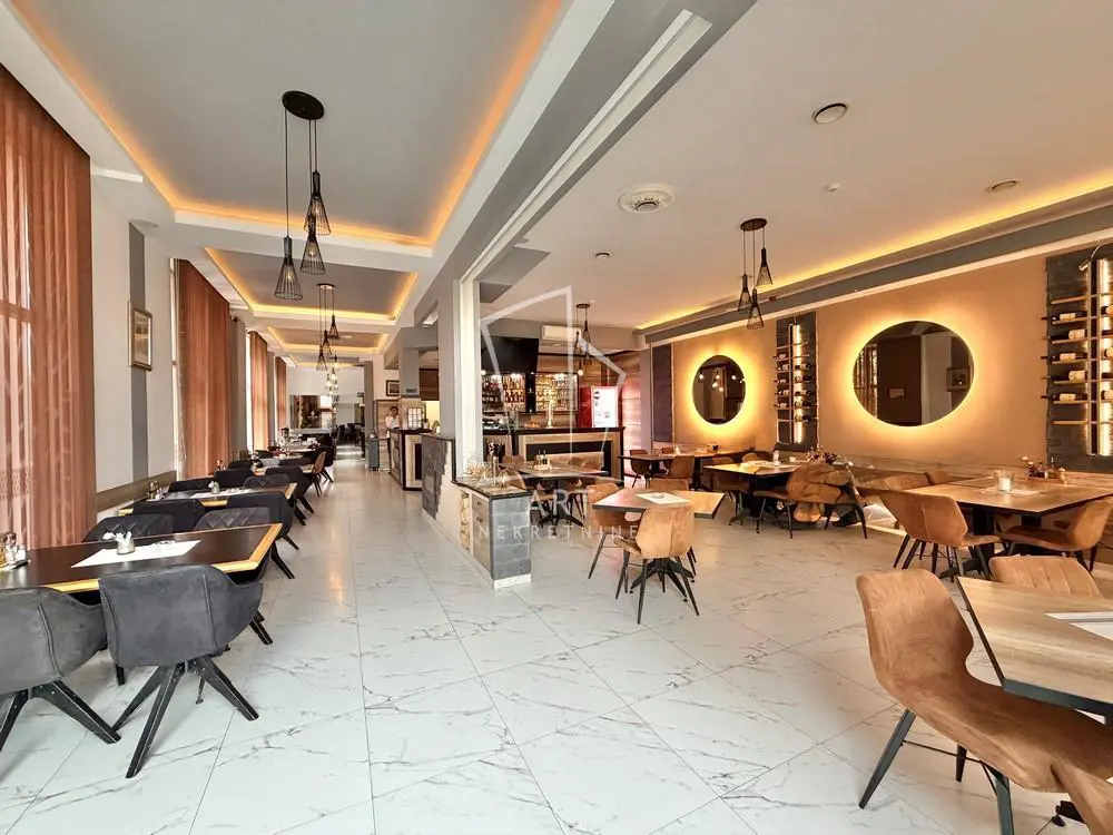 ugostiteljski objeka Stara Pazova Stari Banovci 2300000 evra