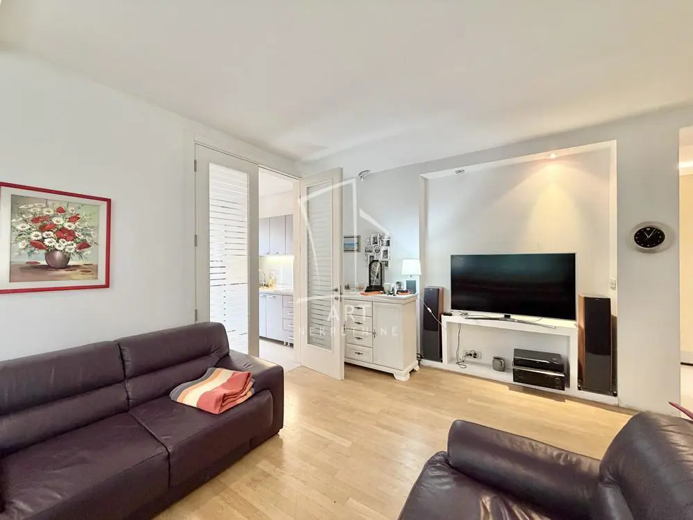 Četvorosoban stanovi Voždovac Voždovac lokacija 300000 evra 