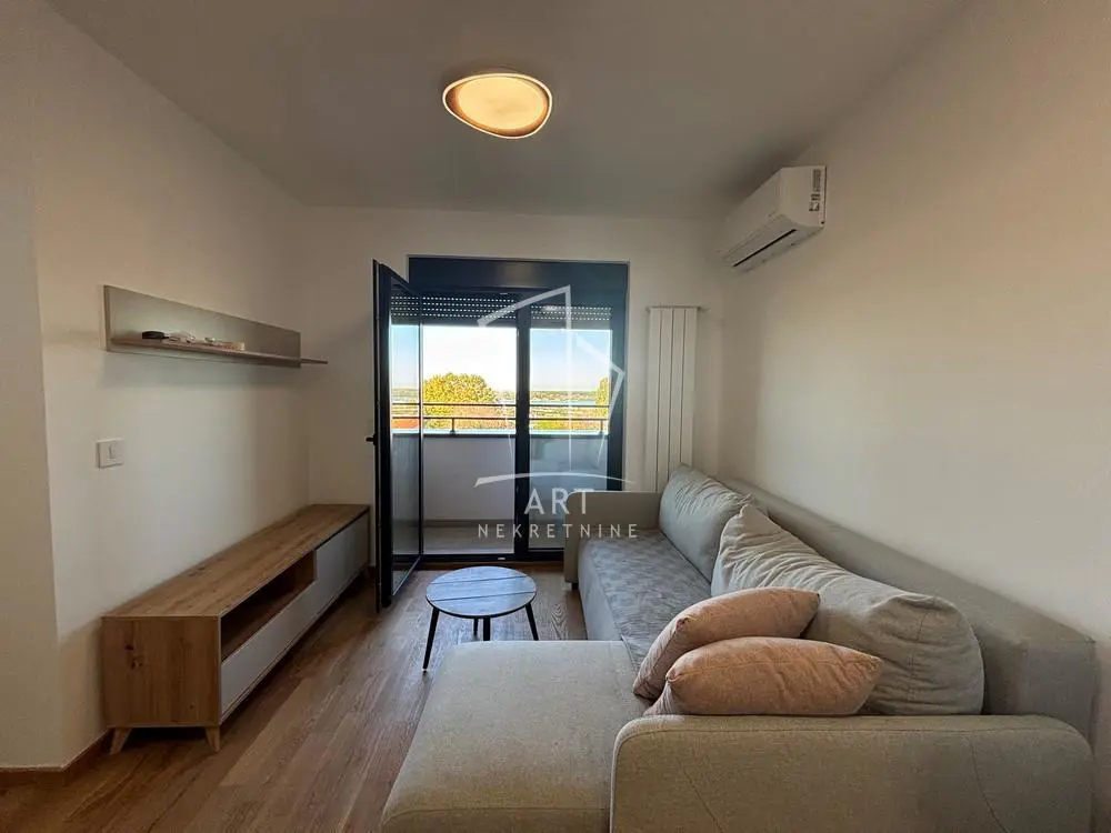 Dvosoban stanovi Palilula Hala A Nikolić 590 evra 