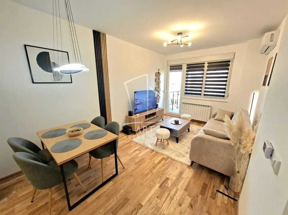 Dvosoban stanovi Zvezdara Mirijevo I II III IV 500 evra