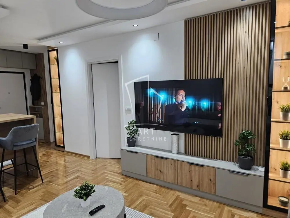 Beograd Voždovac Dvosoban stanovi 750 evra 