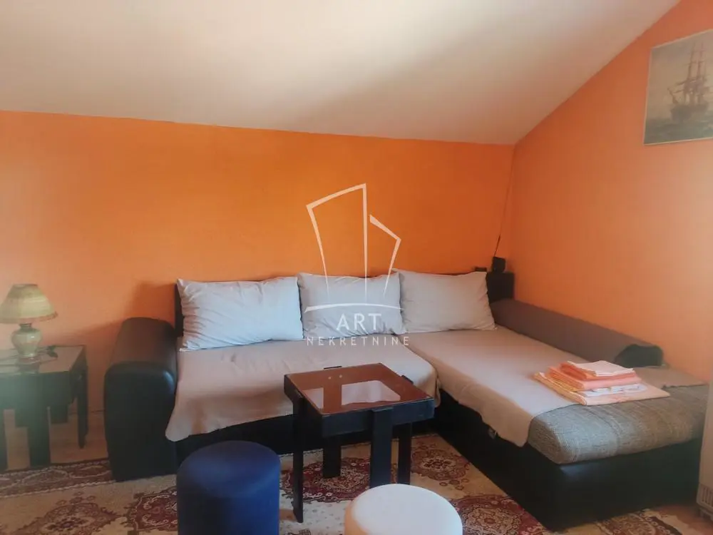 Beograd Rakovica Jednosoban stanovi 300 evra 