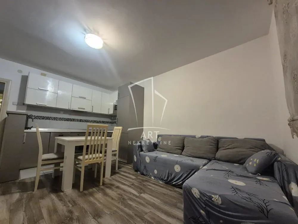 Beograd Palilula Dvoiposoban stanovi 550 evra 