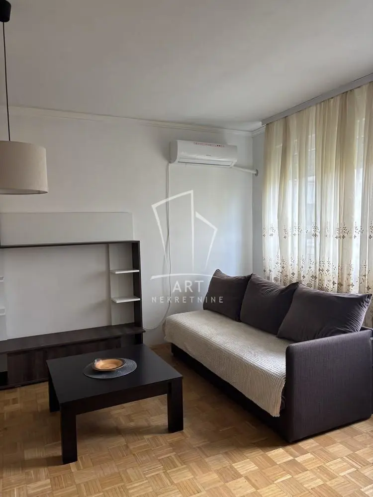 Beograd Čukarica Dvosoban stanovi 500 evra 