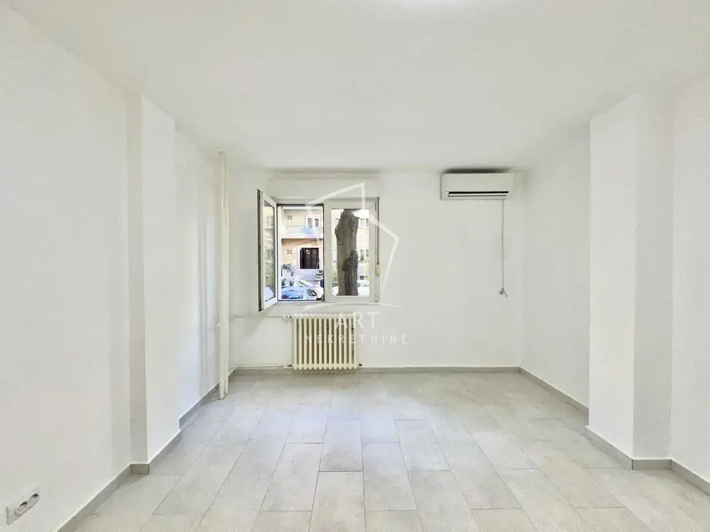 Beograd Novi Beograd Jednoiposoban stanovi 155000 evra 