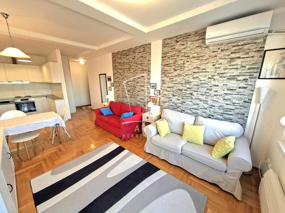 Beograd Zvezdara Dvosoban stanovi 122880 evra 