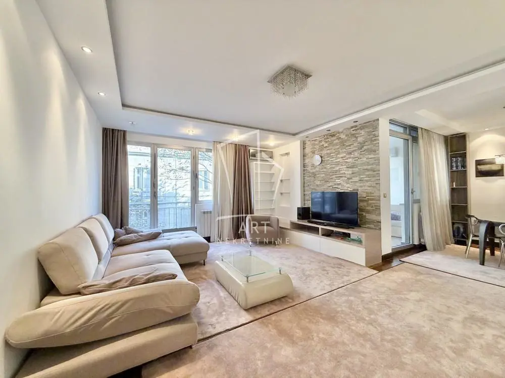 Beograd Stari Grad Trosoban stanovi 358400 evra 