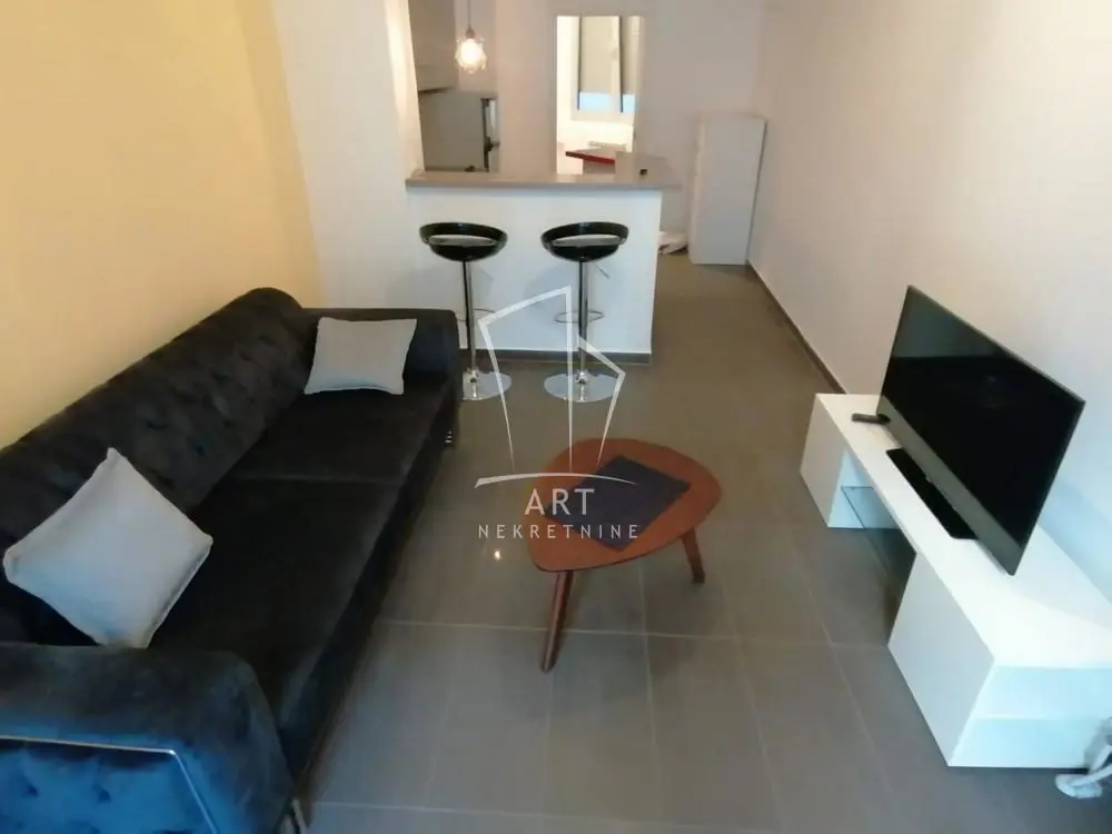 Dvosoban stanovi Vračar Kalenić 179520 evra 