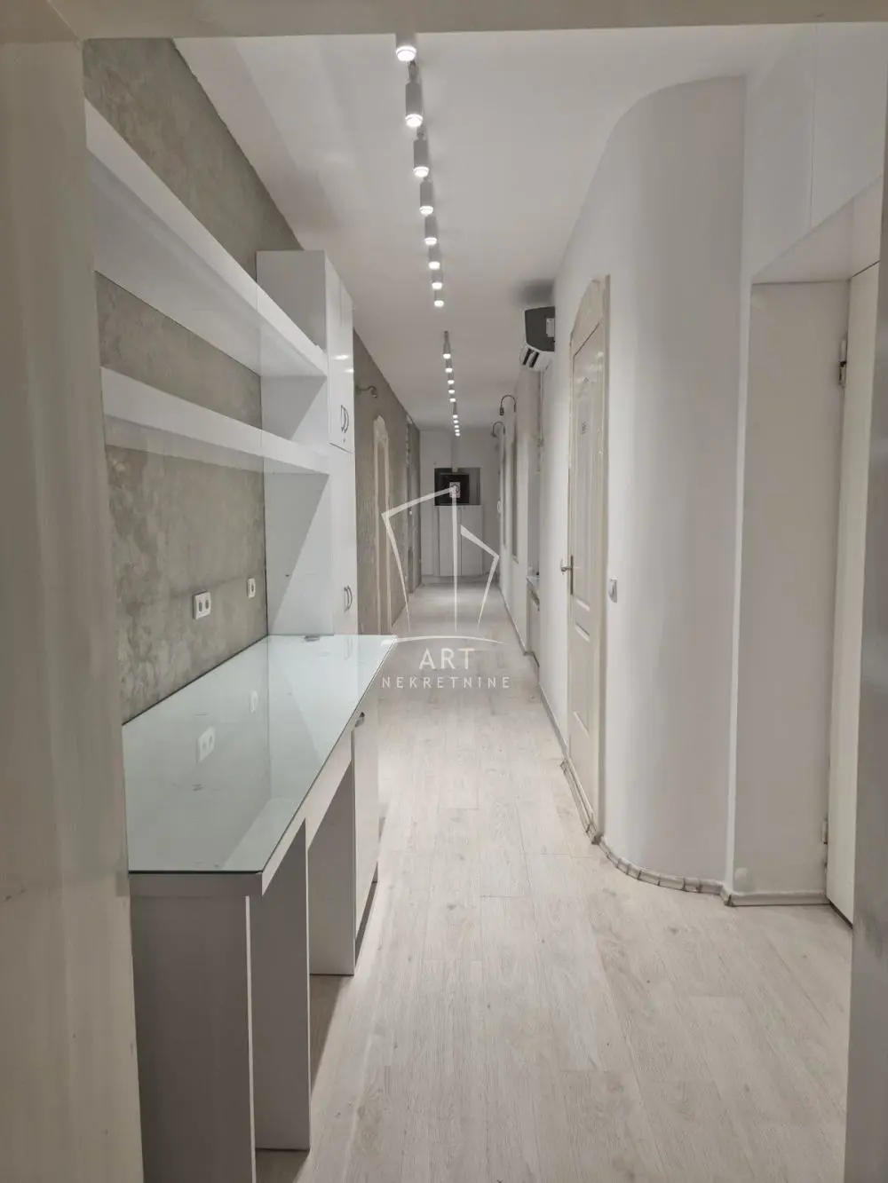 poslovni prostor Vračar Vračar lokacija 1100 evra 