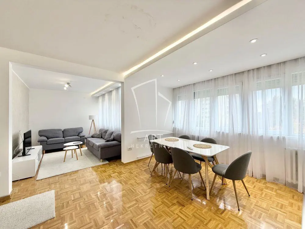 Trosoban stanovi Voždovac Braće Jerković I II 650 evra 