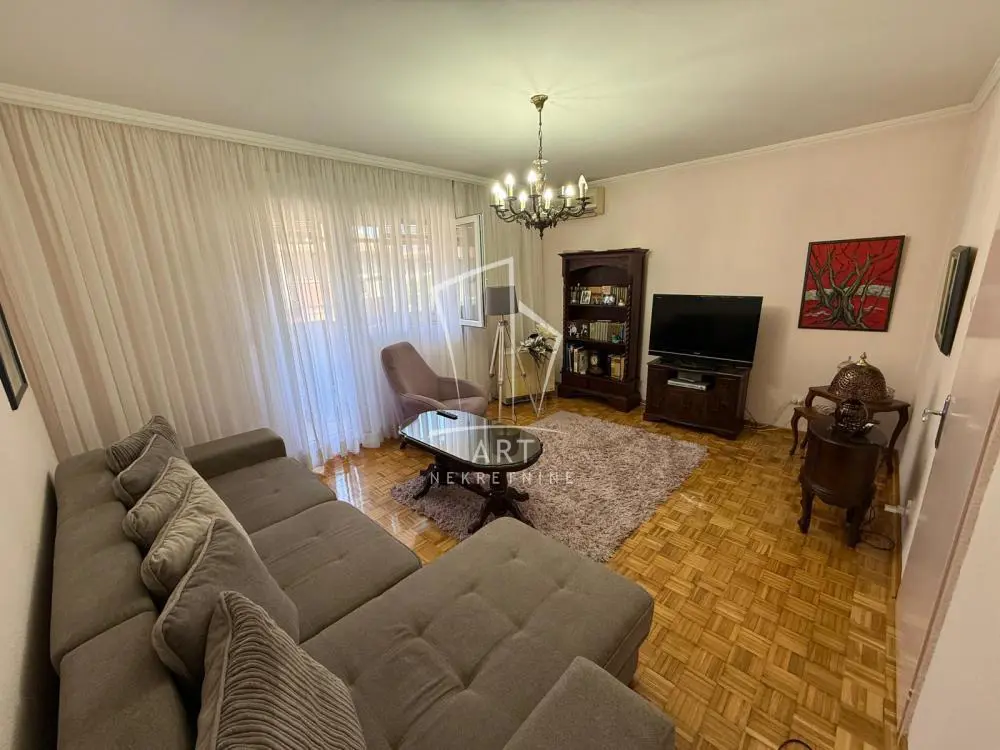 stanovi Beograd Mihajla Pupina Četvorosoban 