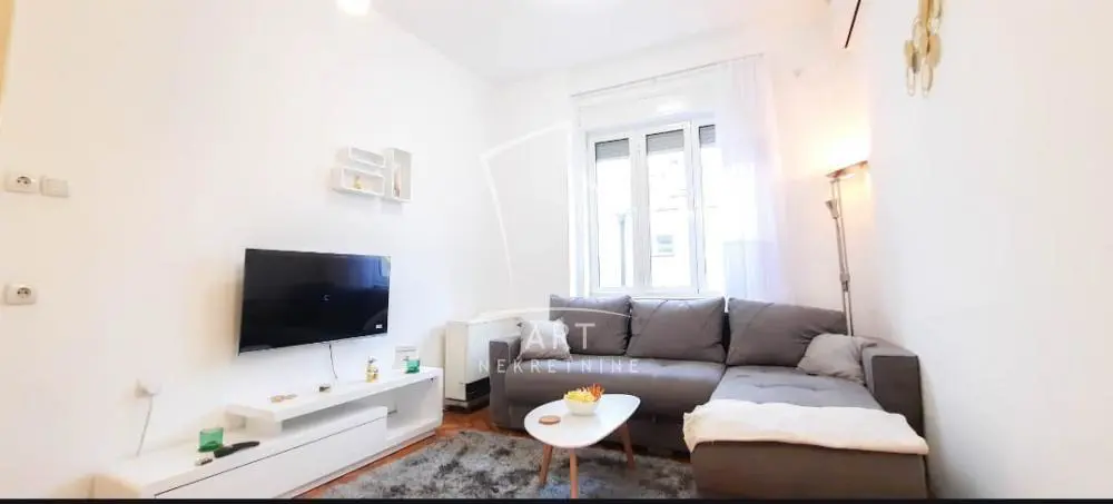 Beograd Zvezdara Dvosoban stanovi 650 evra 