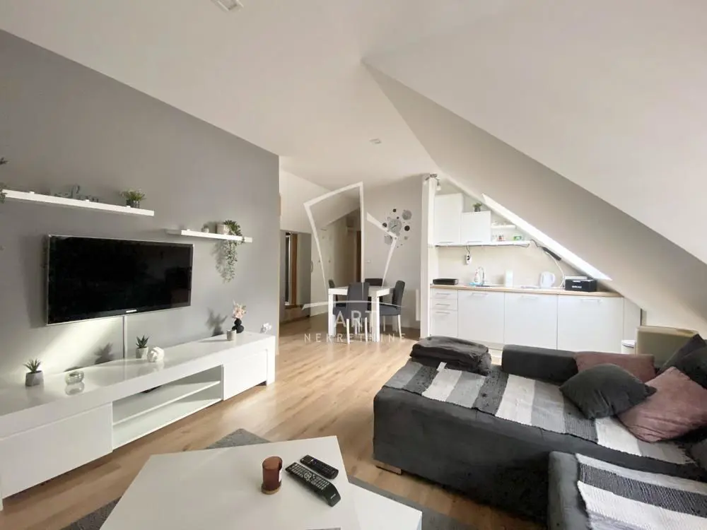 stanovi ZLATIBORSKI OKRUG Jovanke Jeftanović Jednoiposoban 