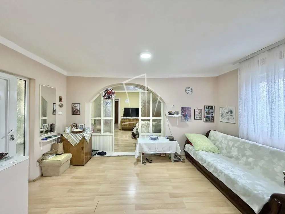 SREMSKI OKRUG Stara Pazova kuće 145000 evra 