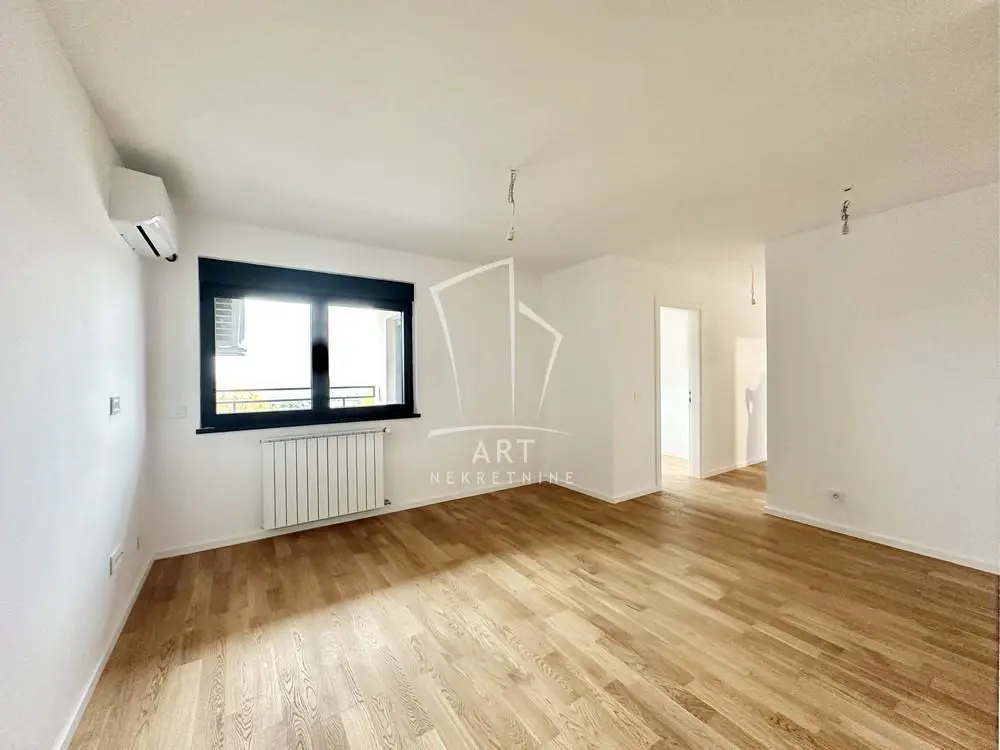 Troiposoban stanovi Palilula Hala A Nikolić 295000 evra 