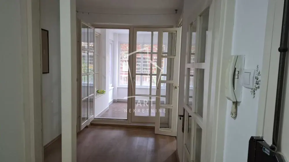 stanovi Beograd Gundulićev Venac Jednosoban 