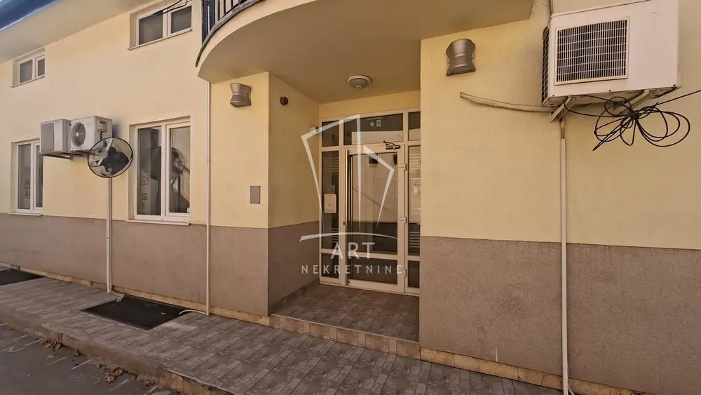 poslovni prostor Beograd Ugrinovačka 