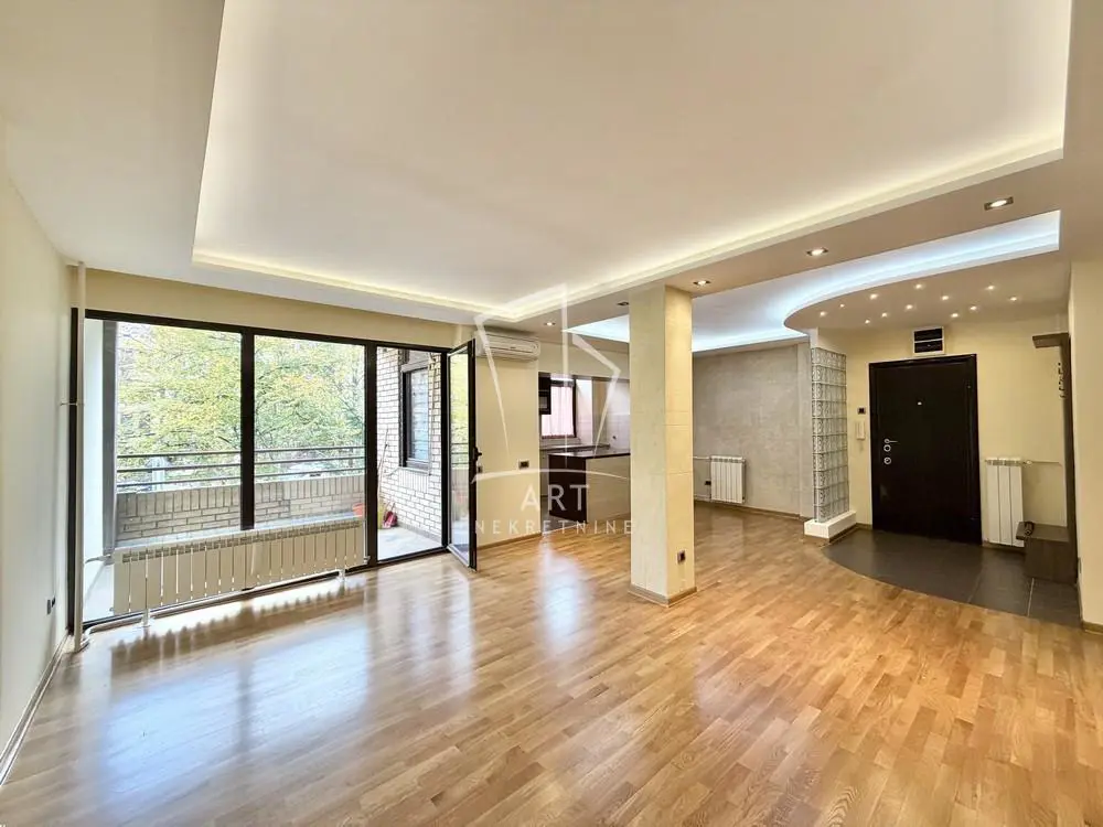 Dvoiposoban stanovi Čukarica Cerak vinogradi 205000 evra 