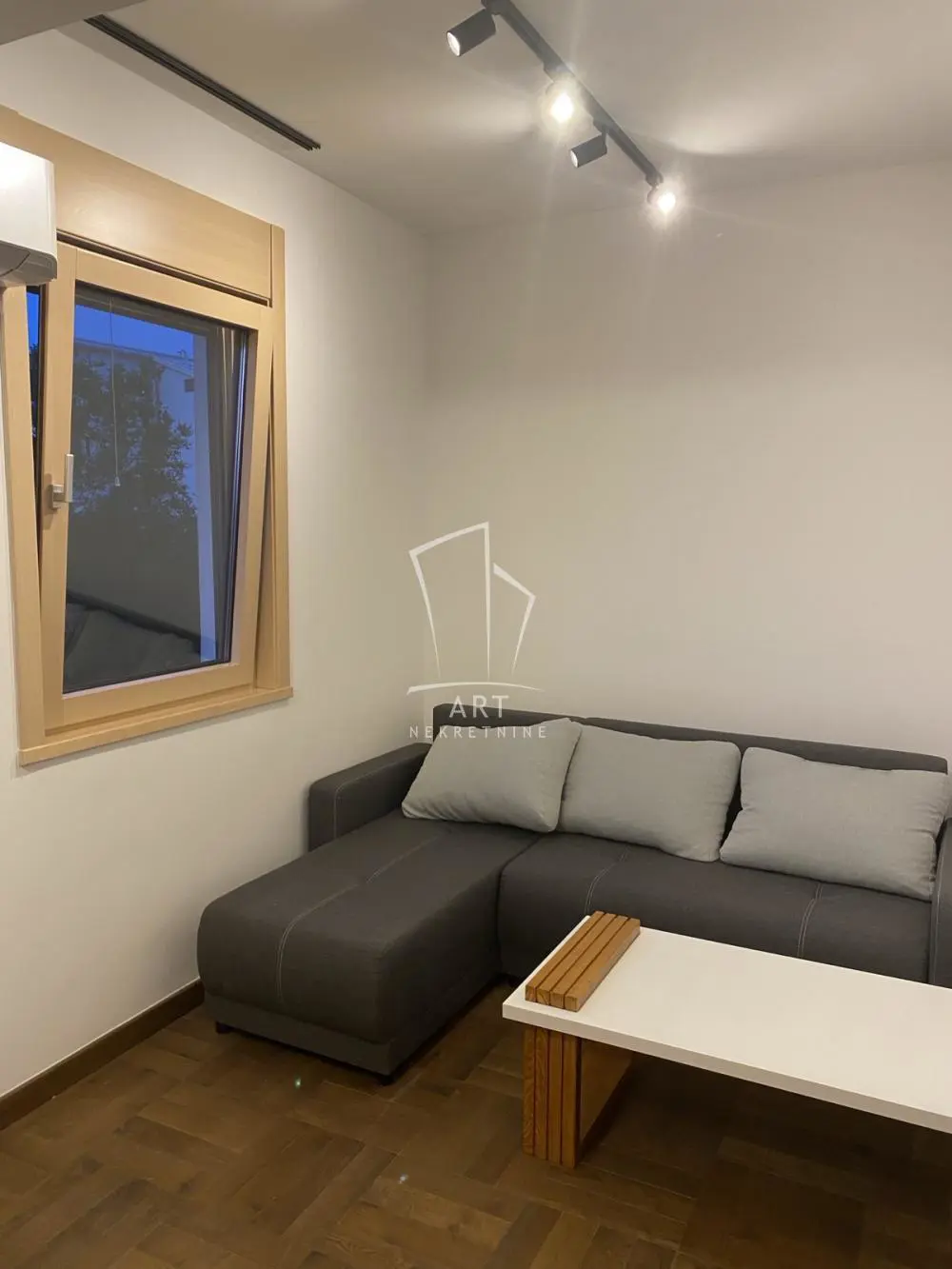 stanovi Beograd Janisa Janulisa Dvosoban 