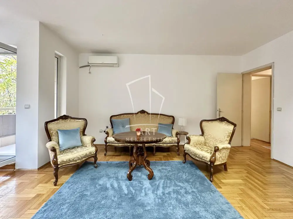 stanovi Beograd Vojvode Dobrnjca Trosoban 