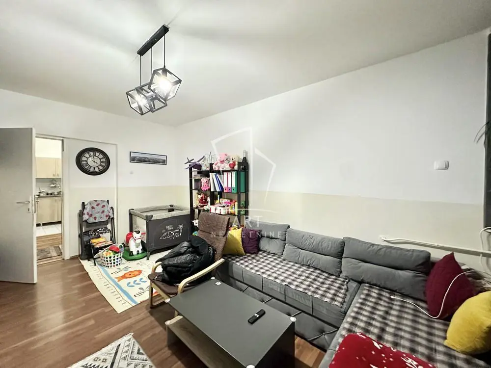 Dvoiposoban stanovi Zemun Zemun centar 185000 evra 