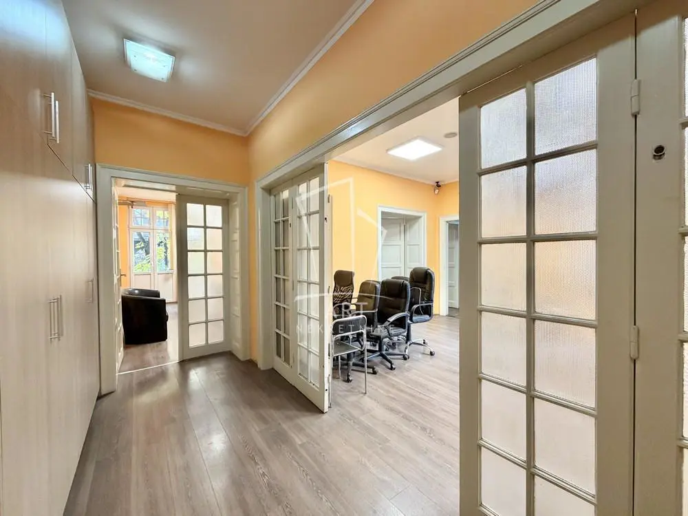 Beograd Stari Grad Četvoroiposoban stanovi 460000 evra 