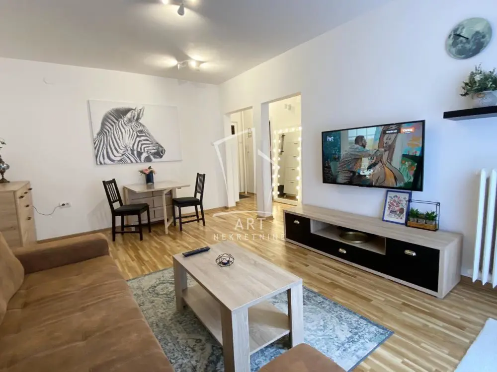 Dvosoban stanovi Čukarica Banovo brdo 550 evra 