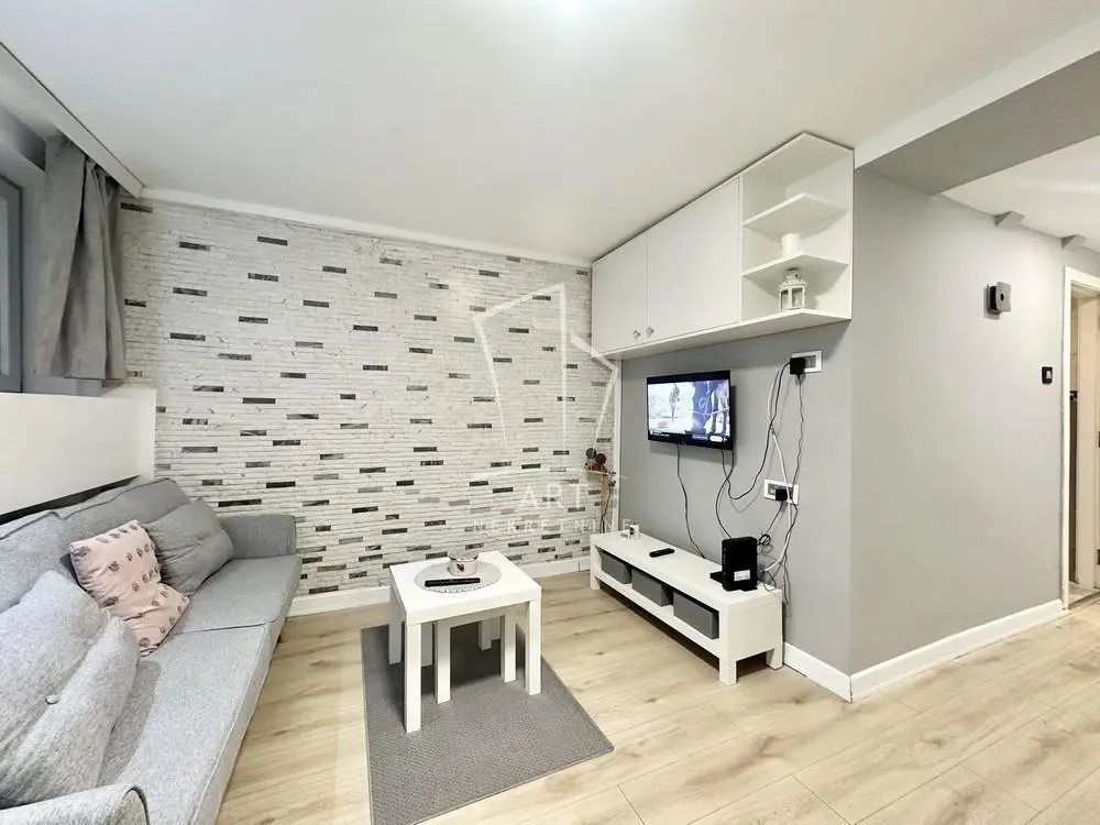 Garsonjera stanovi Vračar Krunski venac 109500 evra 