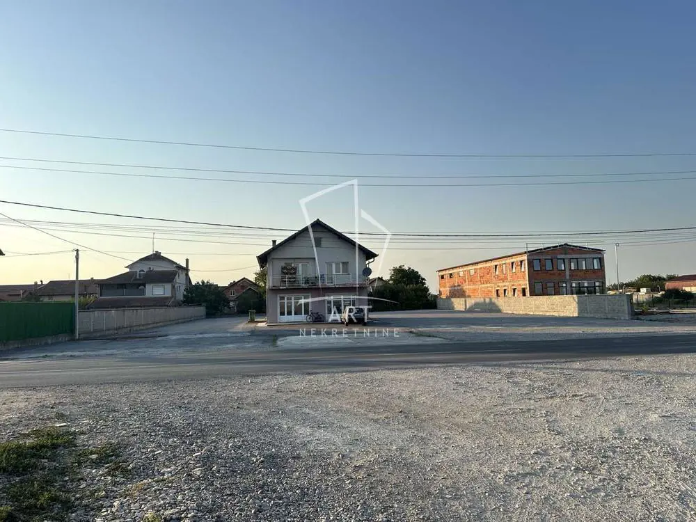 Beograd Zemun poslovni prostor 1500 evra 