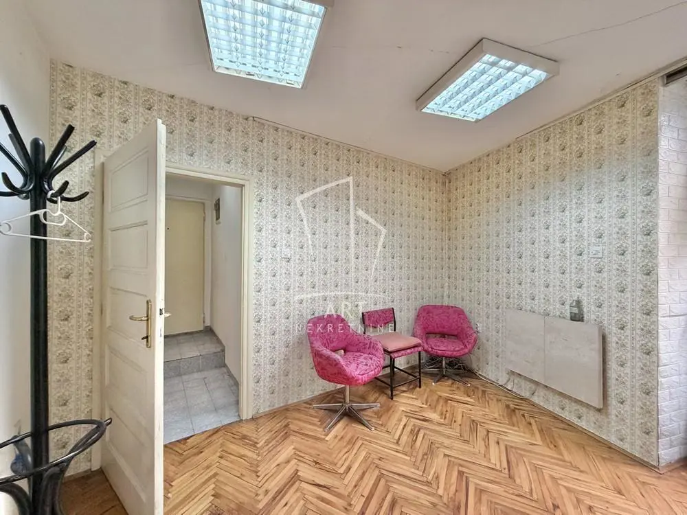 Beograd Stari Grad poslovni prostor 127000 evra 