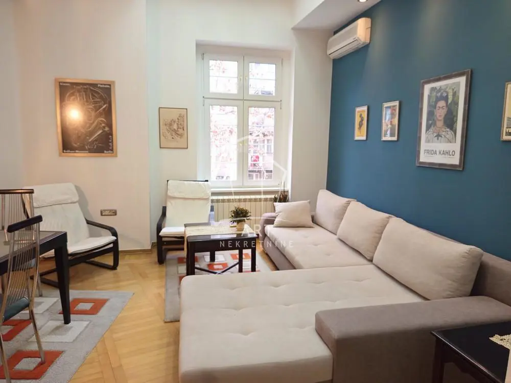 Dvosoban stanovi Stari Grad Skadarlija 750 evra 