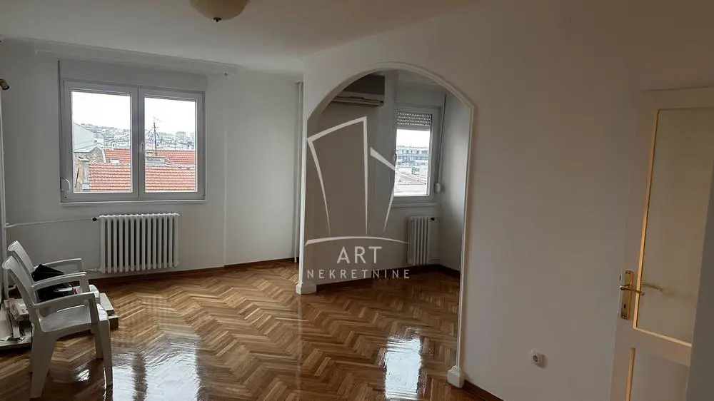 Beograd Palilula Troiposoban stanovi 900 evra 