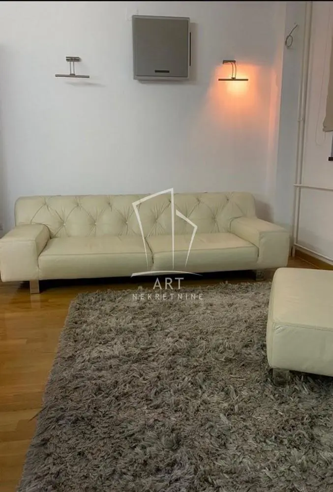 Beograd Palilula Jednoiposoban stanovi 650 evra 